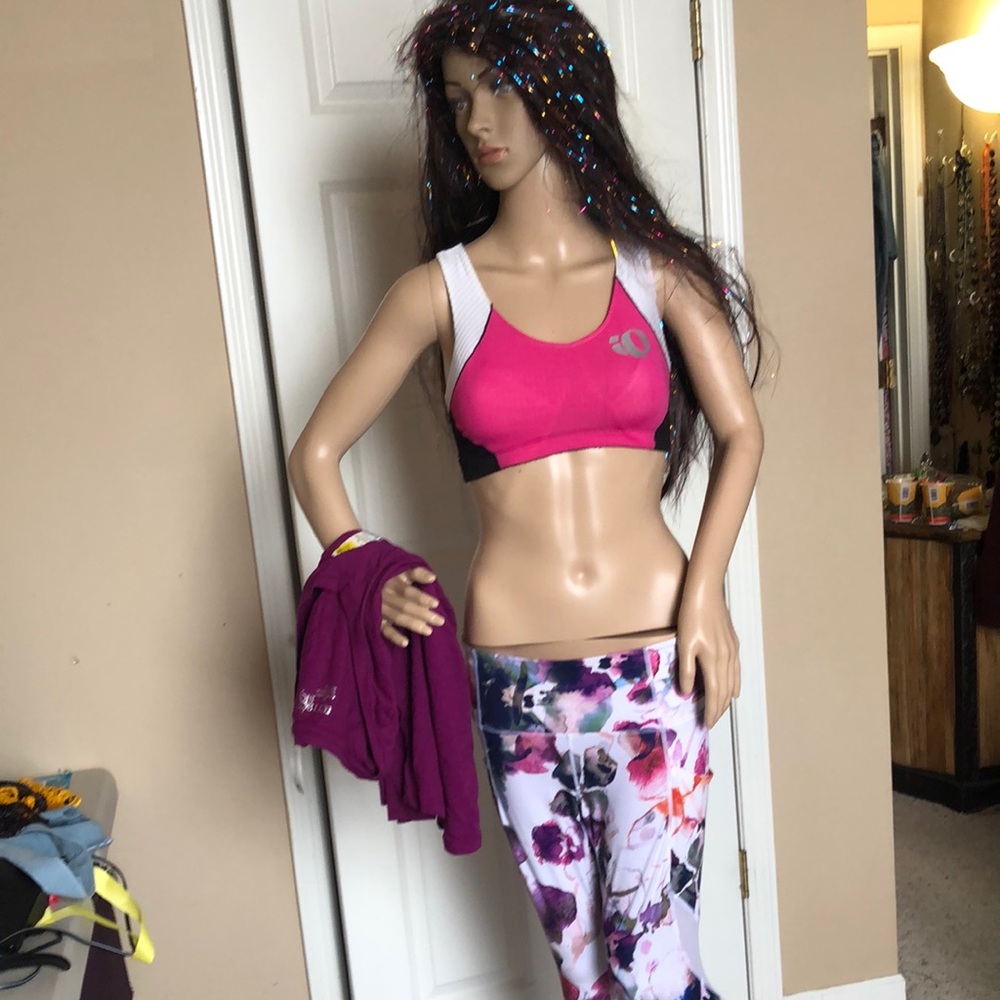 Pink and Black Stretchy Sports Bra for Active Comfort